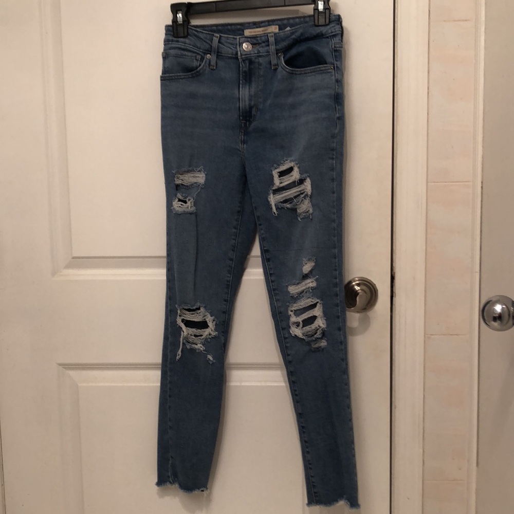 Levi’s 721 High Rise Skinny Jeans women’s size 27